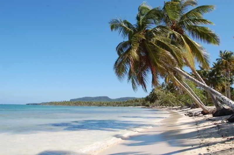 Hotel Villa Serena Las Galeras 4*,